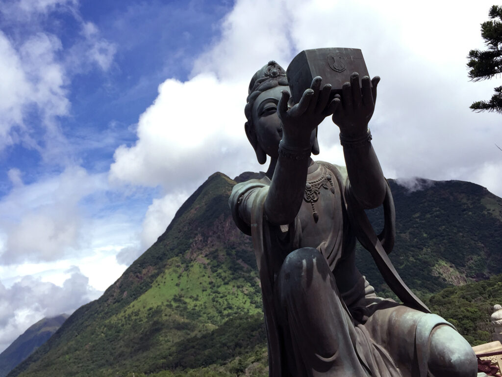 Isla Lantau Gran Buda Monasterio Po Lin Hong Kong 3473