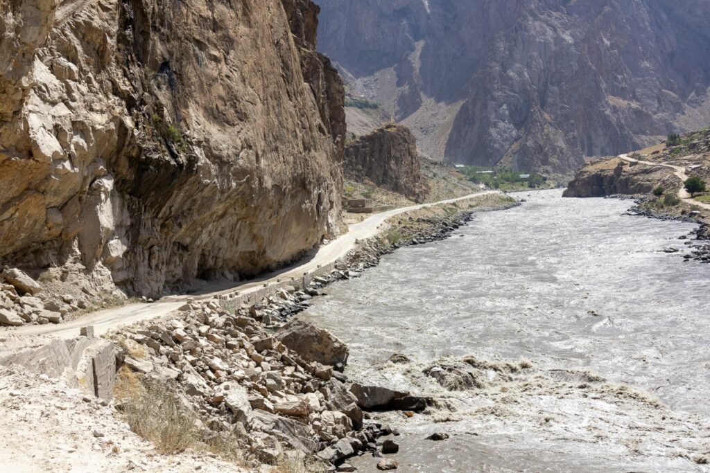 Viaje Carretera Pamir Organizado Genomada 042 Scaled