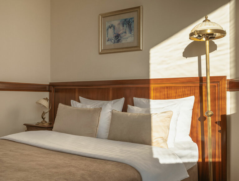 Hotel Kazakhstan Rooms 3