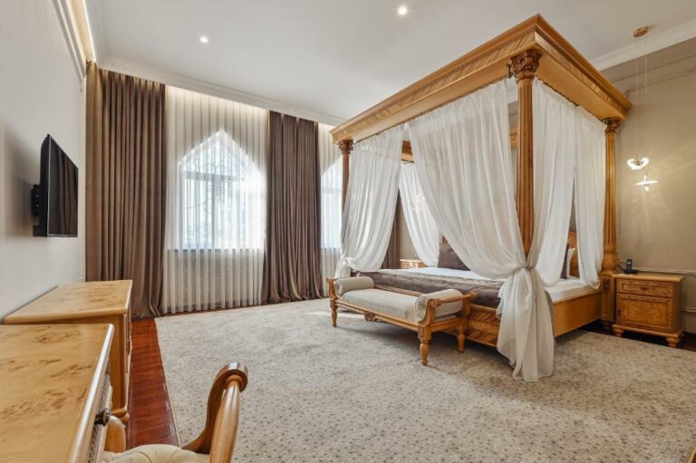 Ichan Qal'a Premium Class Hotel 2
